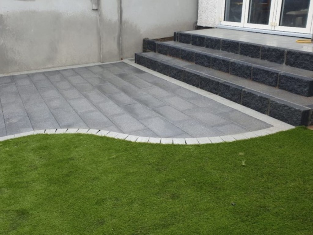 Installing Block Paving in Cornwall Pavestead Driveways and Patios project work